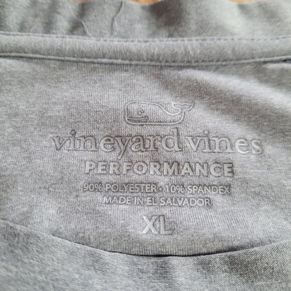 Vineyard Vines  XL Long Sleeve Wicking Performance Top Like New - Picture 3 of 8